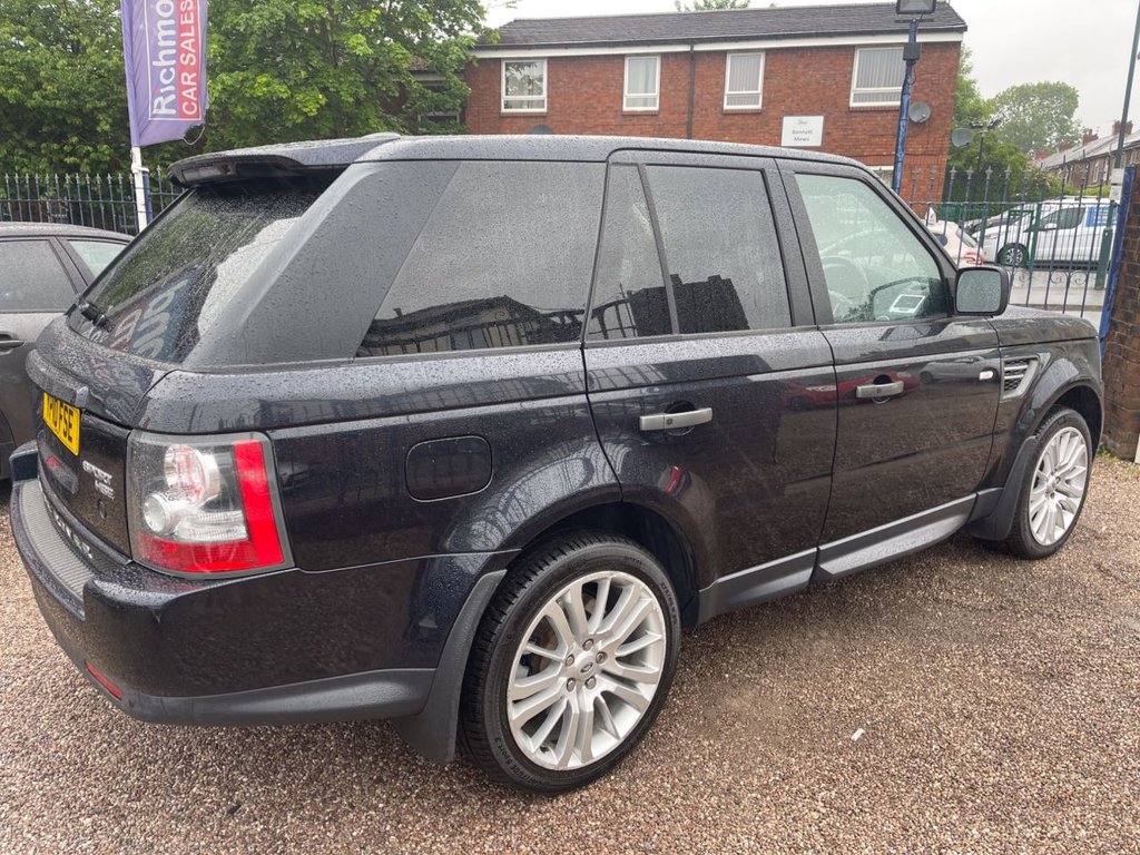Used Land Rover Range Rover Sport 2010 for sale - 76591171: Photo 2