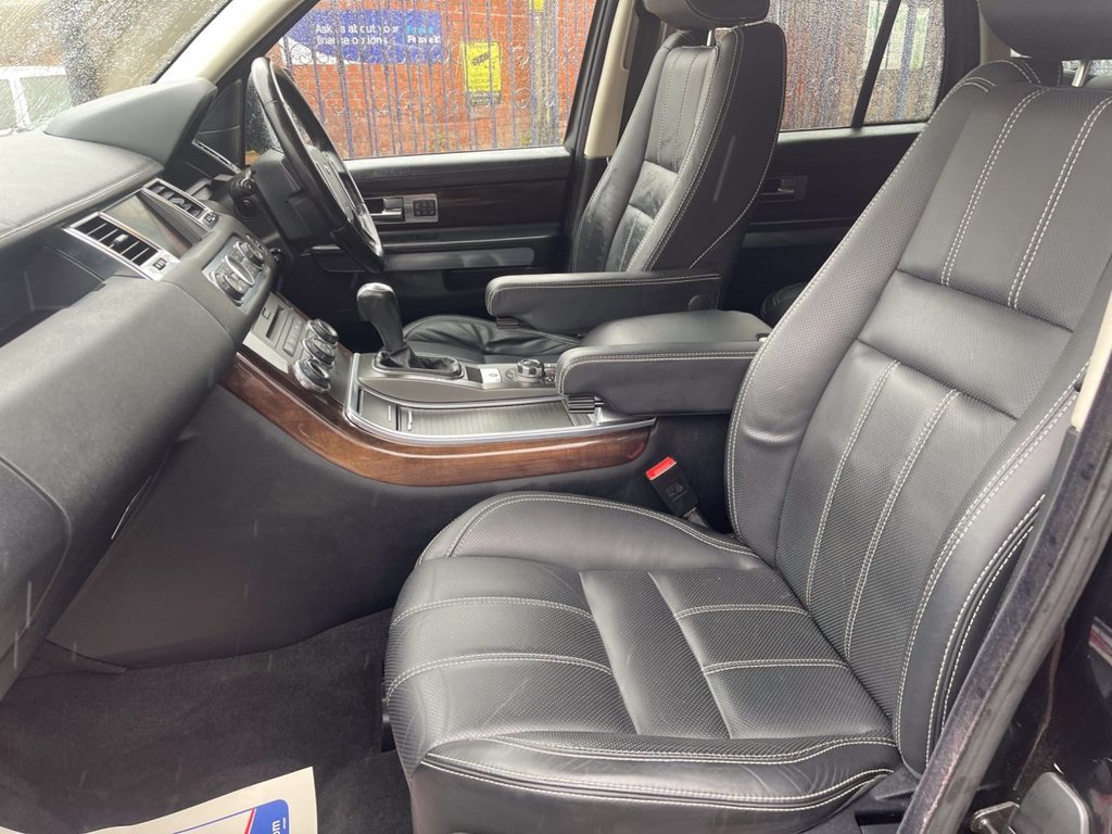 Used Land Rover Range Rover Sport 2010 for sale - 76591171: Photo 9