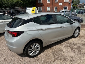 Used Vauxhall Astra 2020 for sale - 75312751: Photo