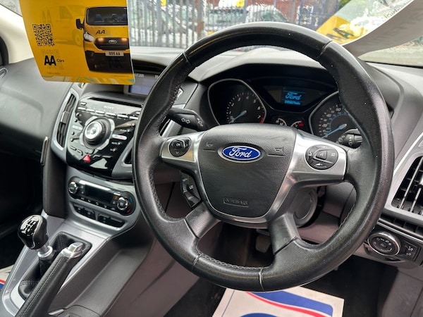 Used Ford Focus 2013 for sale - 75312853: Photo 12