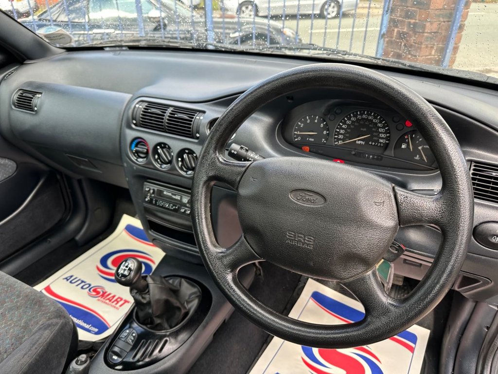 Used Ford Escort 1997 for sale - 77668780: Photo 10