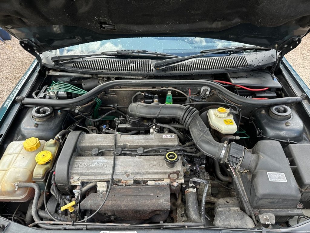 Used Ford Escort 1997 for sale - 77668780: Photo 17