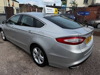 Used Ford Mondeo 2015 for sale - 79777932: Photo