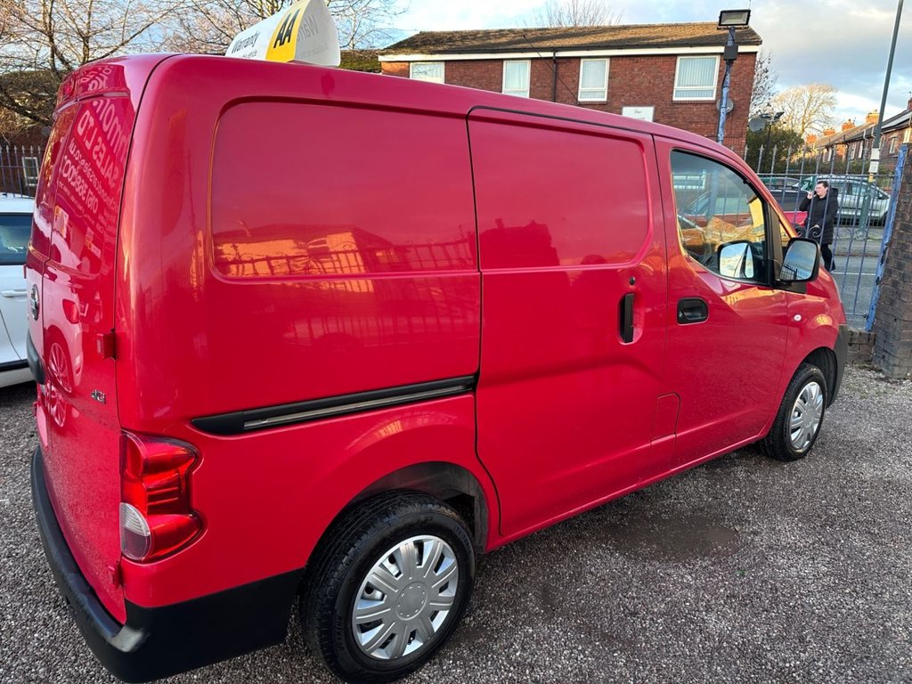 Used Nissan NV200 2013 for sale - 76783978: Photo 2
