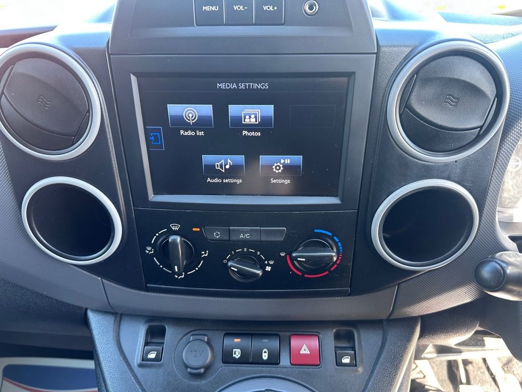 Used Peugeot Partner 2017 for sale - 77936891: Photo 15