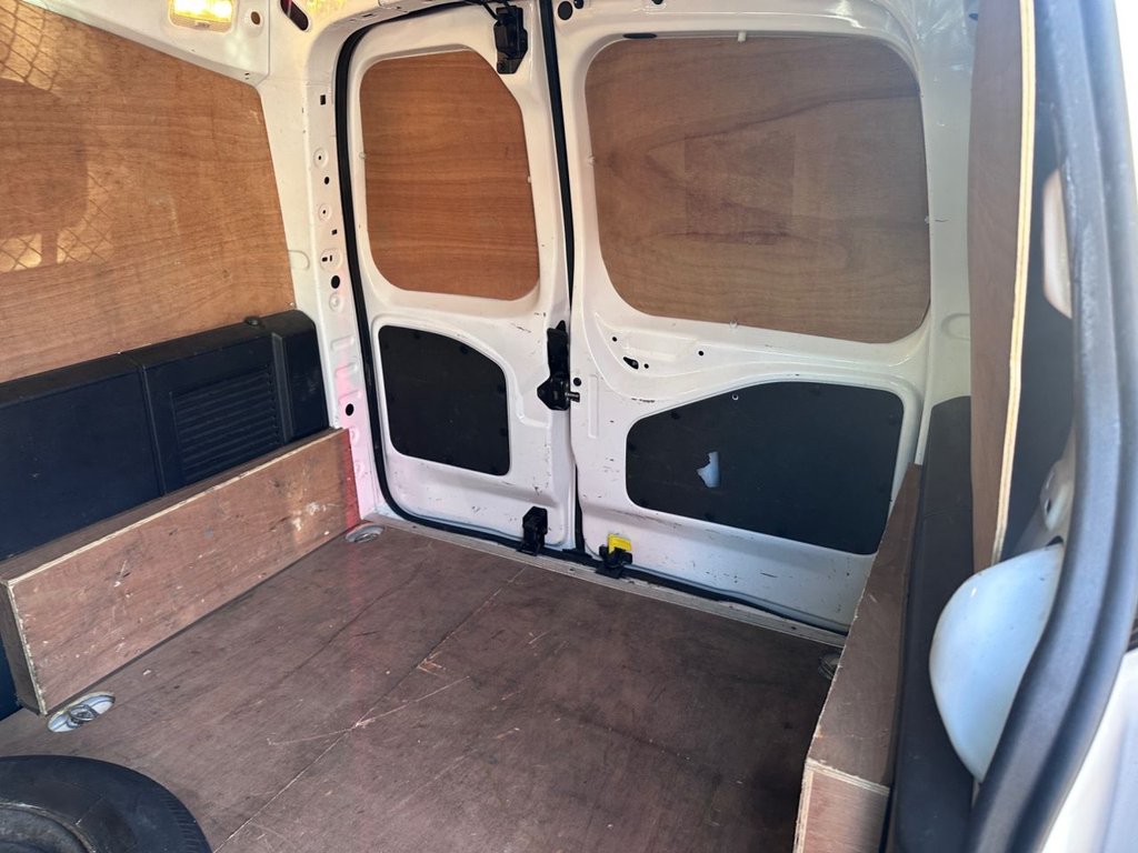 Used Peugeot Partner 2017 for sale - 77936891: Photo 22