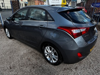Used Hyundai i30 2014 for sale - 79462309: Photo