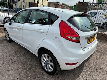 Used Ford Fiesta 2010 for sale - 78425797: Photo