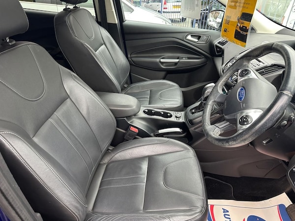 Used Ford Kuga 2015 for sale - 76185518: Photo 10
