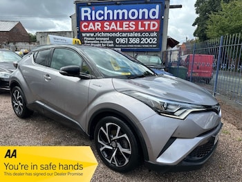 2017 (67) - 1.8 VVT-h Dynamic SUV 5dr Petrol Hybrid CVT Euro 6 (s/s) (122 ps)