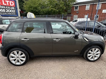Used MINI Countryman 2011 for sale - 75703796: Photo