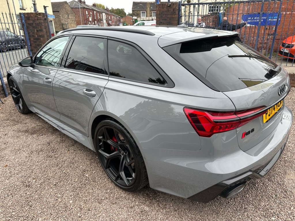 Used Audi RS6 Avant 2024 for sale - 76313213: Photo 2