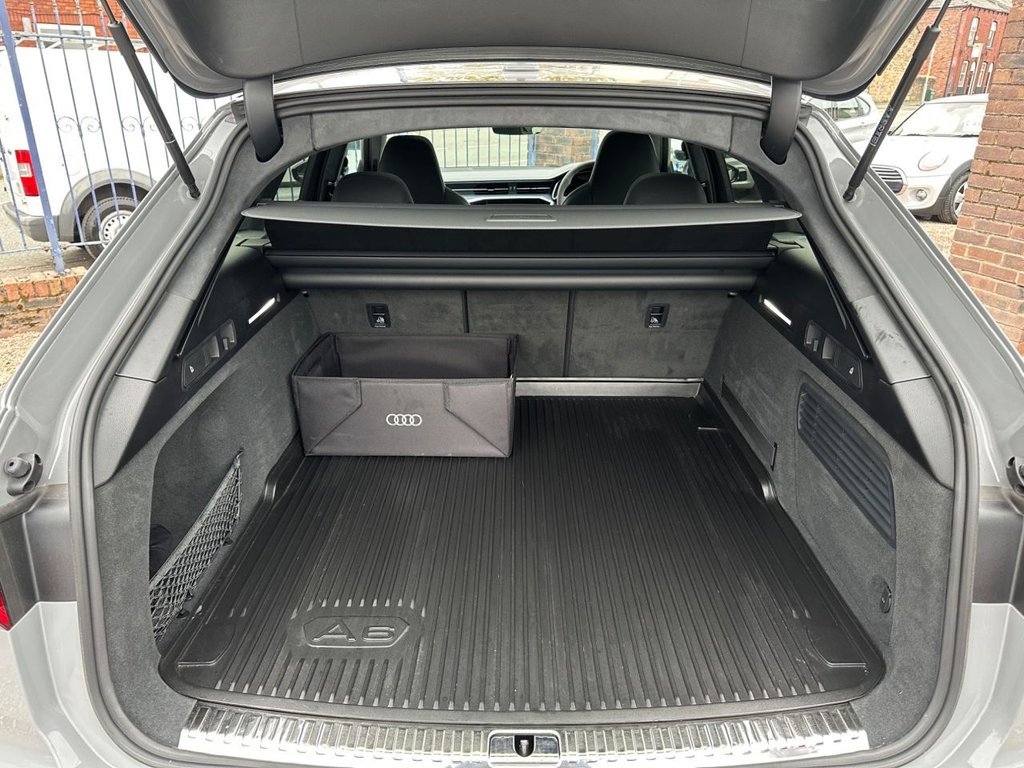 Used Audi RS6 Avant 2024 for sale - 76313213: Photo 22