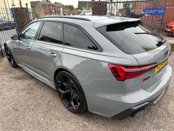 Used Audi RS6 2024 for sale - 76313213: Photo 2