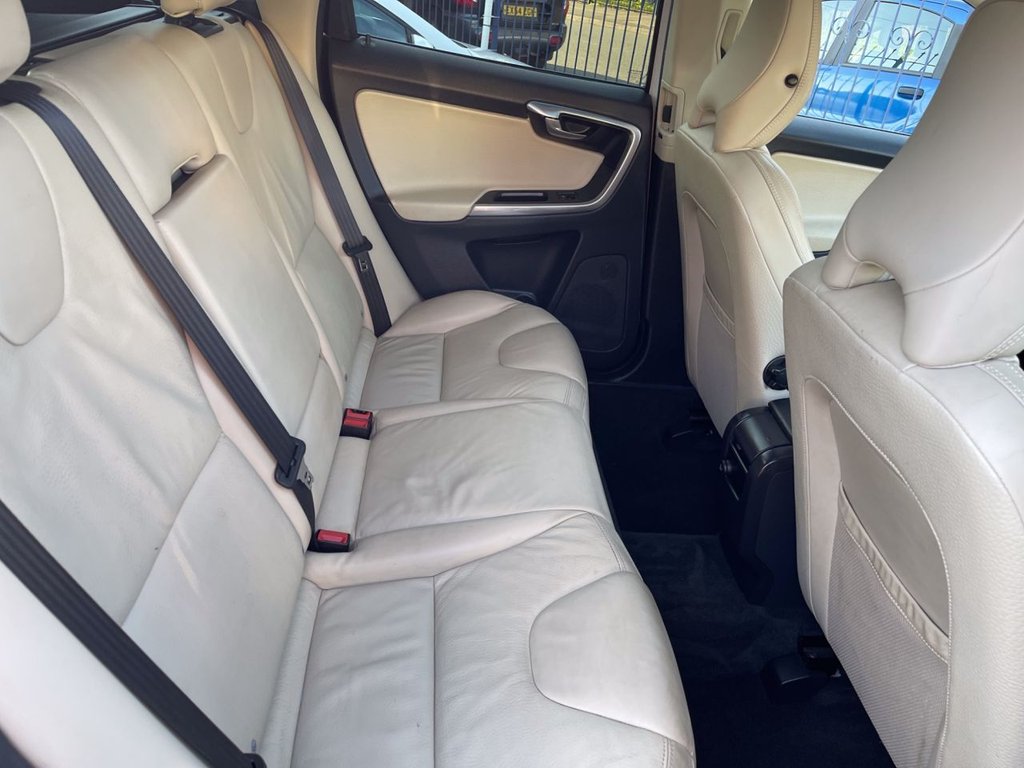 Used Volvo XC60 2013 for sale - 78068876: Photo 15