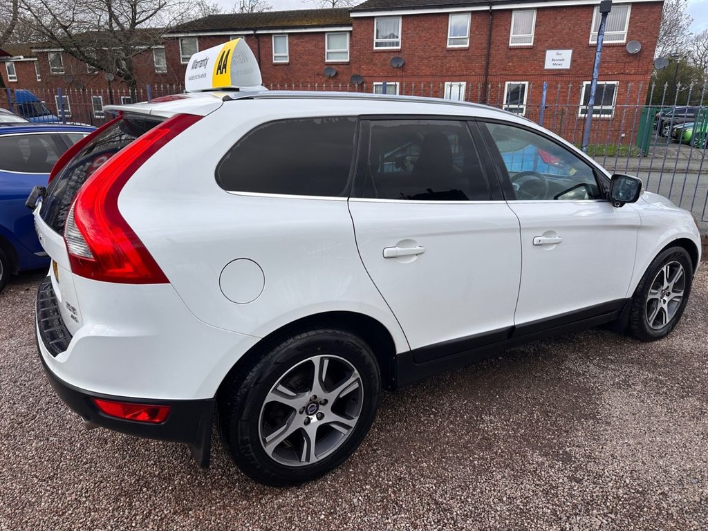 Used Volvo XC60 2013 for sale - 78068876: Photo 2