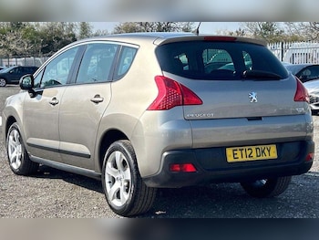 Used Peugeot 3008 2012 for sale - 78228005: Photo