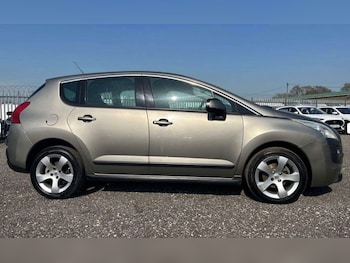 Used Peugeot 3008 2012 for sale - 78228005: Photo