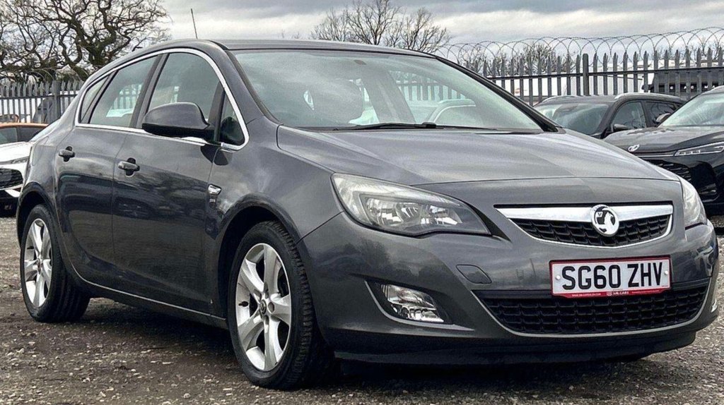Used Vauxhall Astra 2010 for sale - 77879929: Photo 1
