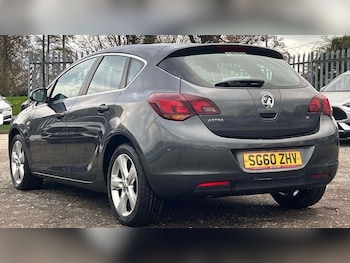 Used Vauxhall Astra 2010 for sale - 77879929: Photo