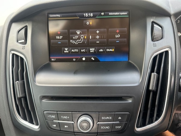 Used Ford Focus 2015 for sale - 75312781: Photo 23