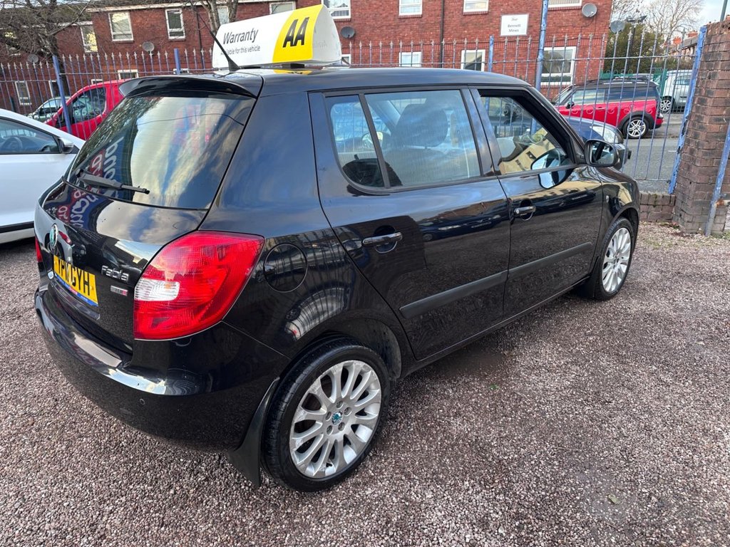 Used Skoda Fabia 2011 for sale - 76798113: Photo 2
