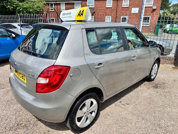 Used Skoda Fabia 2014 for sale - 79032254: Photo