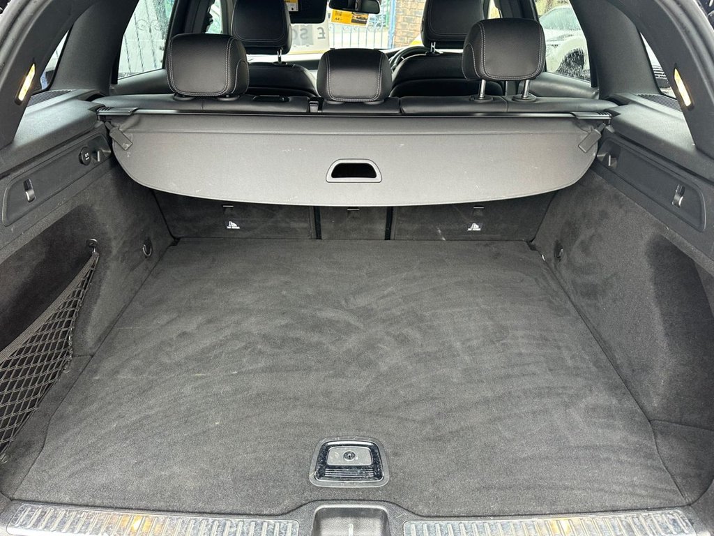 Used Mercedes-Benz GLC 2017 for sale - 76333779: Photo 28