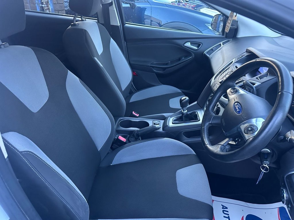 Used Ford Focus 2012 for sale - 77276099: Photo 10