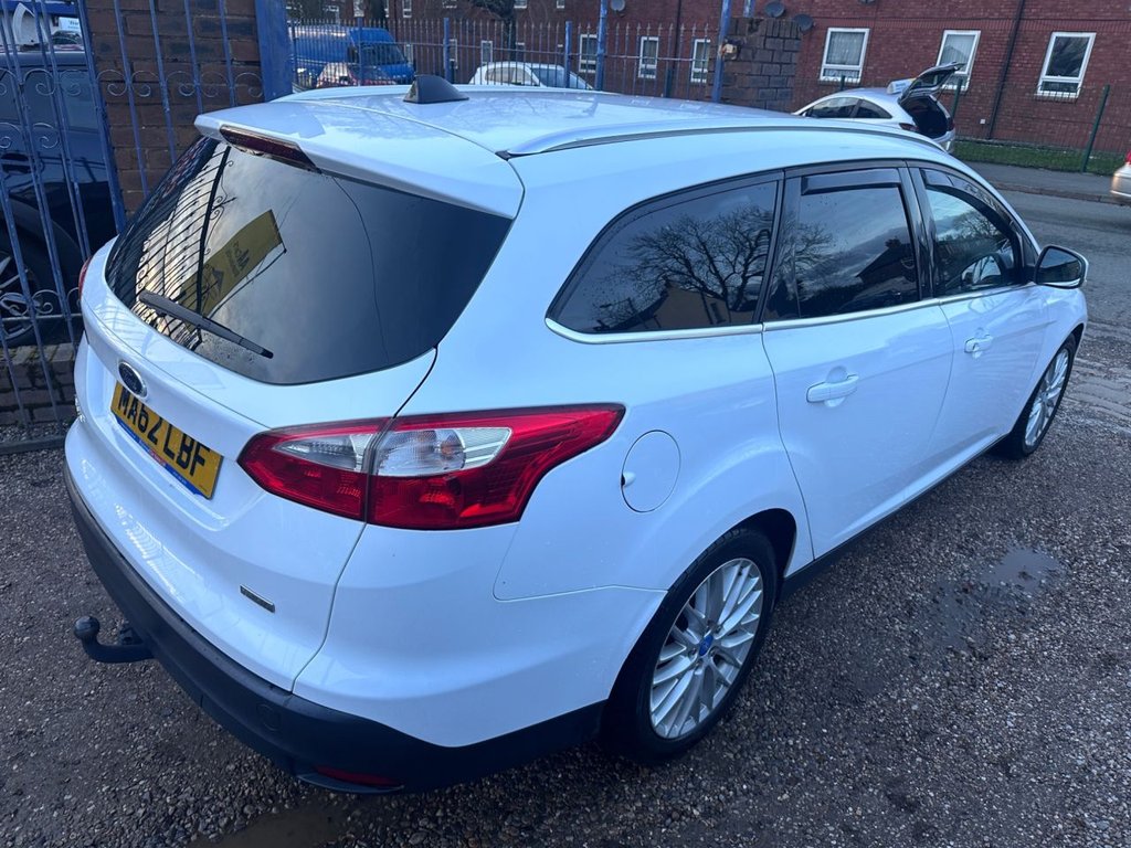 Used Ford Focus 2012 for sale - 77276099: Photo 2