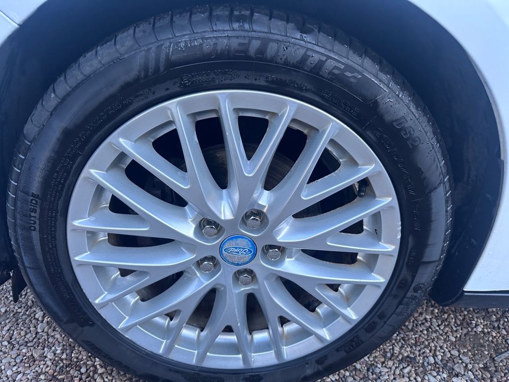 Used Ford Focus 2012 for sale - 77276099: Photo 21