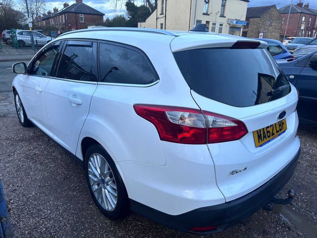 Used Ford Focus 2012 for sale - 77276099: Photo 4