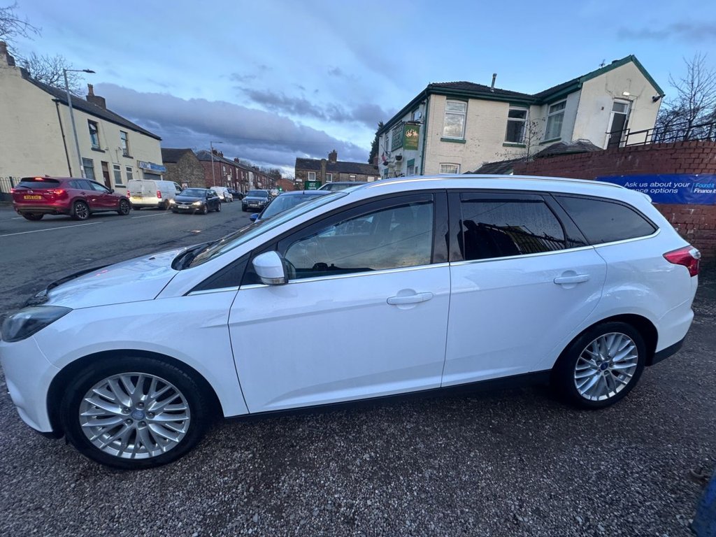 Used Ford Focus 2012 for sale - 77276099: Photo 7