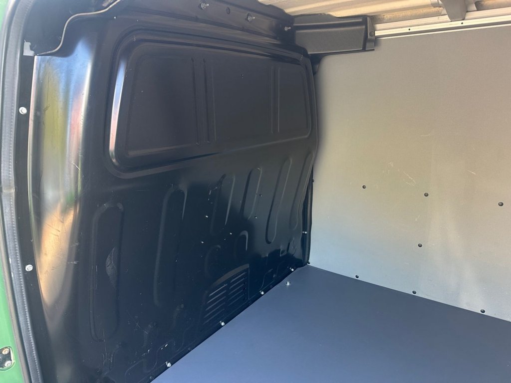 Used LEVC VN5 2021 for sale - 77952693: Photo 21