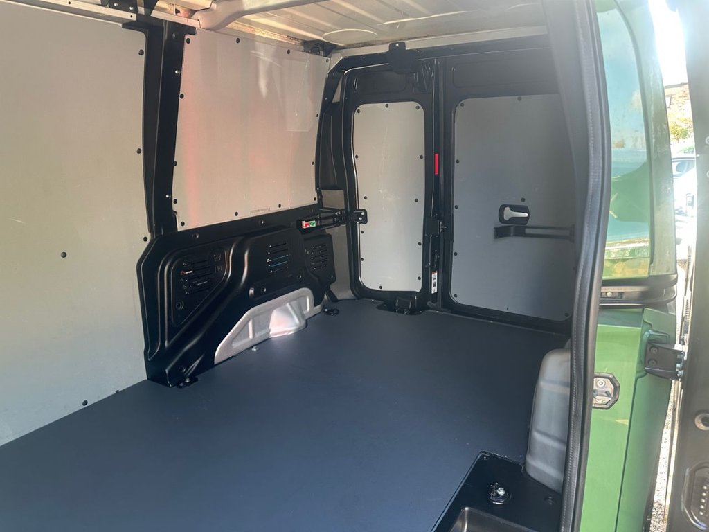 Used LEVC VN5 2021 for sale - 77952693: Photo 23