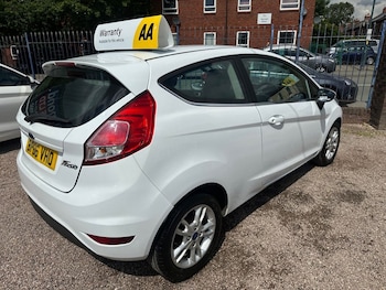 Used Ford Fiesta 2016 for sale - 75312876: Photo