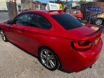 Used BMW 2 Series 2015 for sale - 79276196: Photo