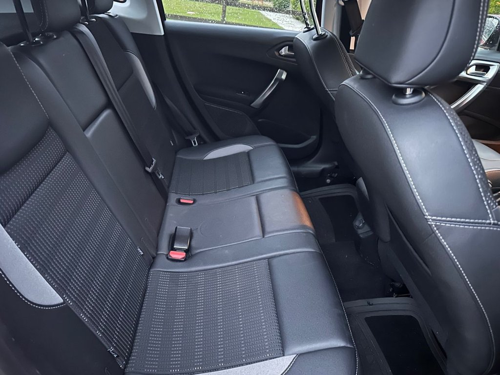 Used Peugeot 2008 2017 for sale - 78206560: Photo 14