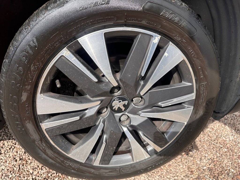 Used Peugeot 2008 2017 for sale - 78206560: Photo 21