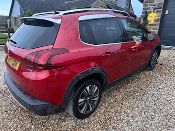 Used Peugeot 2008 2017 for sale - 78206560: Photo
