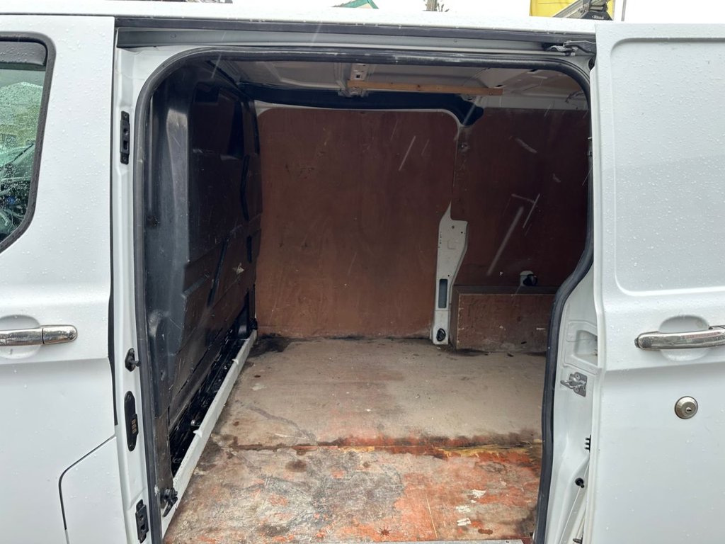 Used Ford Transit Custom 2015 for sale - 76163167: Photo 16