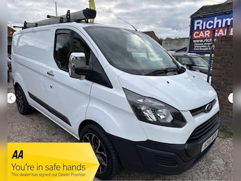 Used Ford Transit Custom 2015 for sale - 76163167: Photo