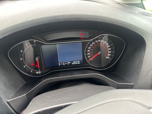 Used Ford Galaxy 2014 for sale - 75703789: Photo 18