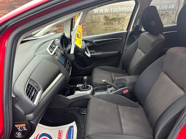Used Honda Jazz 2018 for sale - 76291925: Photo 11