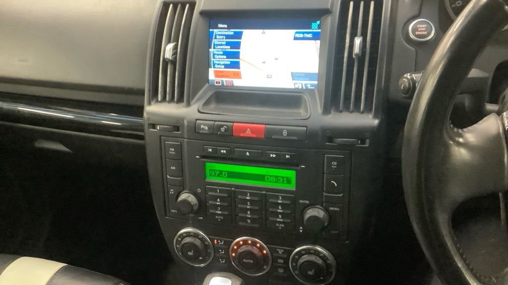 Used Land Rover Freelander 2011 for sale - 77457522: Photo 12