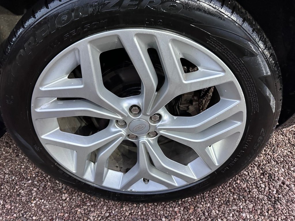 Used Land Rover Range Rover Velar 2019 for sale - 76867837: Photo 27