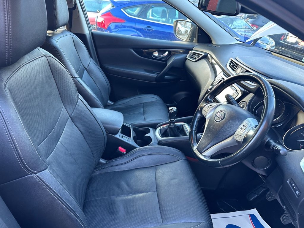 Used Nissan Qashqai 2014 for sale - 76923637: Photo 11