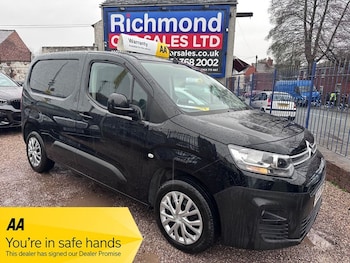 Used Citroen Berlingo 2022 for sale - 76986499: Photo