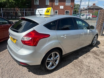 Used Ford Focus 2014 for sale - 75312865: Photo