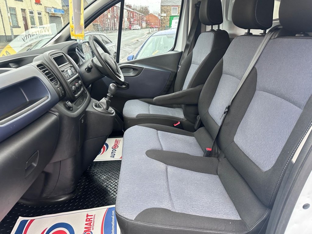 Used Vauxhall Vivaro 2017 for sale - 77507972: Photo 10